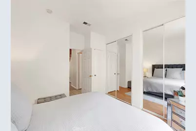 5129 S Chariton Avenue, Ladera Heights, CA 90056 - Photo 17