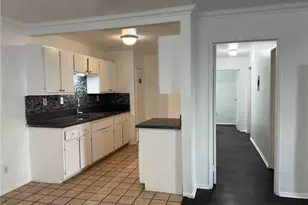 9122 S Hoover St, Los Angeles, CA 90044 - Photo 7