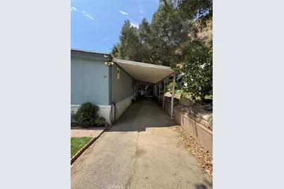 23500 The Old Road #37, Newhall, CA 91321 - Photo 3