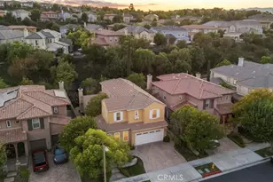 26821 Peppertree Dr, Valencia, CA 91381 - Photo 65