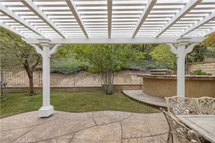 26821 Peppertree Dr, Valencia, CA 91381 - Photo 53