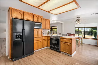 45050 43rd Street, Lancaster, CA 93535 - Photo 17