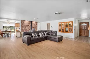 45050 43rd St, Lancaster, CA 93535 - Photo 11