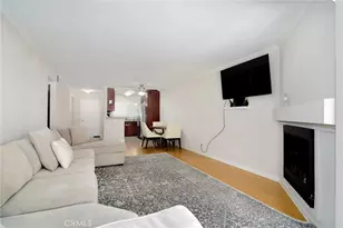 5530 Owensmouth Ave, Woodland Hills, CA 91367 - Photo 5