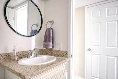 479 Serento Circle, Thousand Oaks, CA 91360 - Photo 13