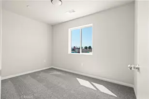 600 Poinsettia St, Bakersfield, CA 93307 - Photo 5