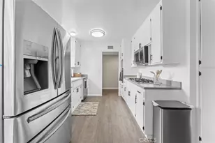 23931 Bessemer St, Woodland Hills, CA 91367 - Photo 3