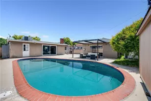 6901 Bertrand Ave, Reseda, CA 91335 - Photo 23