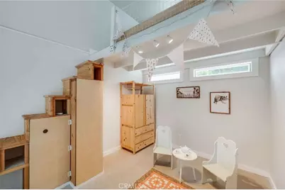 6901 Bertrand Avenue, Reseda, CA 91335 - Photo 29