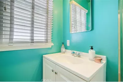 6616 Langdon Avenue, Van Nuys, CA 91406 - Photo 23