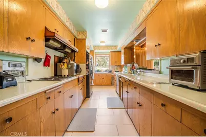 6616 Langdon Avenue, Van Nuys, CA 91406 - Photo 19