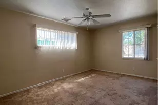 38609 32nd St, Palmdale, CA 93550 - Photo 13
