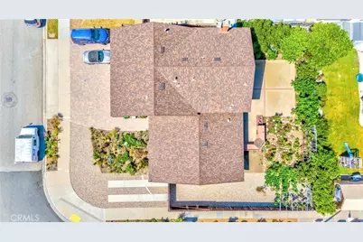 2401 El Portal Way, Oxnard, CA 93035 - Photo 5