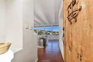 8383 Wyndham Rd, Los Angeles, CA 90046 - Photo 5