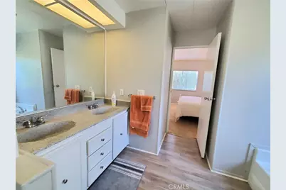 24303 Woolsey Canyon Road #5, Canoga Park, CA 91304 - Photo 21