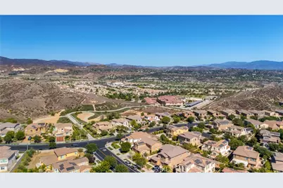 28648 Iron Village Drive, Valencia, CA 91354 - Photo 37