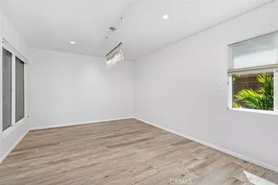 21727 Ulmus Drive, Woodland Hills, CA 91364 - Photo 15