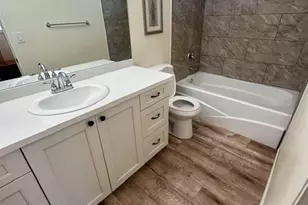 1050 Athena Ct, Riverside, CA 92507 - Photo 5