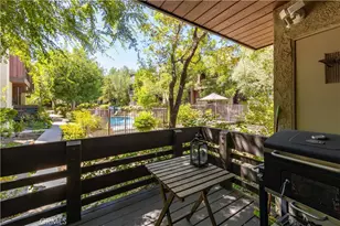 21930 Marylee St, Woodland Hills, CA 91367 - Photo 25