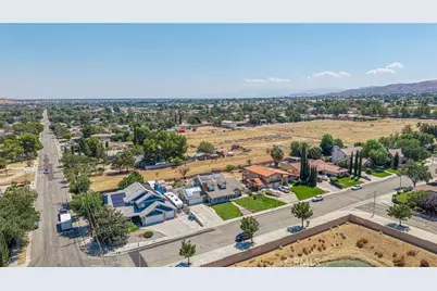41738 Shain Ln, Quartz Hill, CA 93536 - Photo 43