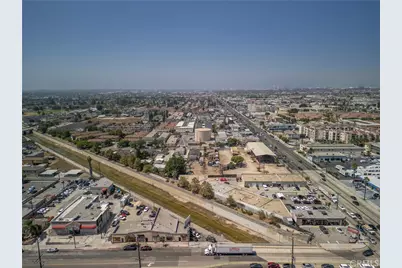 14324 Chadron Avenue, Hawthorne, CA 90250 - Photo 13