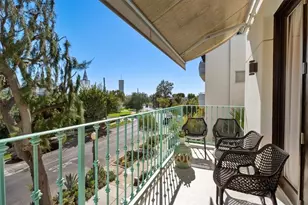 10721 Ohio Ave, Los Angeles, CA 90024 - Photo 17