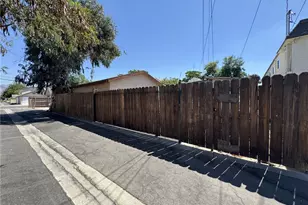 129 N Hagar St, San Fernando, CA 91340 - Photo 3