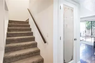 231 Green Lea Pl, Thousand Oaks, CA 91361 - Photo 15