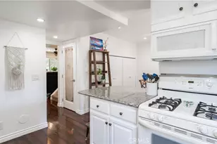 231 Green Lea Pl, Thousand Oaks, CA 91361 - Photo 9