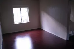 1953 W 20th St, Los Angeles, CA 90018 - Photo 19