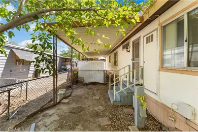 45800 Challenger Way #62, Lancaster, CA 93535 - Photo 5