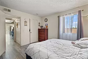 10219 Commerce, Tujunga, CA 91042 - Photo 7