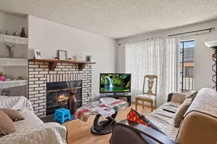 10219 Commerce, Tujunga, CA 91042 - Photo 9