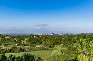 24965 Kit Carson Rd, Hidden Hills, CA 91302 - Photo 27