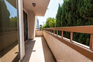 14530 Benefit St, Sherman Oaks, CA 91403 - Photo 9