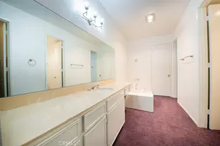 14530 Benefit St, Sherman Oaks, CA 91403 - Photo 13