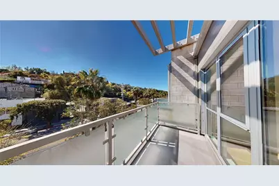 3450 Cahuenga Boulevard #301, Studio City, CA 90068 - Photo 11