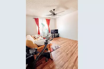7851 Greenwood Avenue, California City, CA 93505 - Photo 15