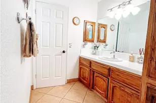 7851 Greenwood Ave, California City, CA 93505 - Photo 21