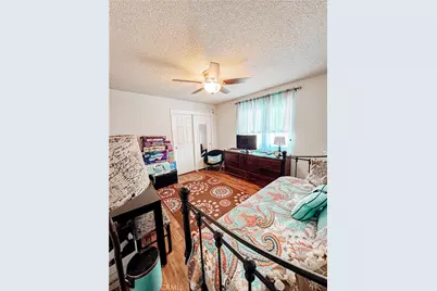 7851 Greenwood Avenue, California City, CA 93505 - Photo 17