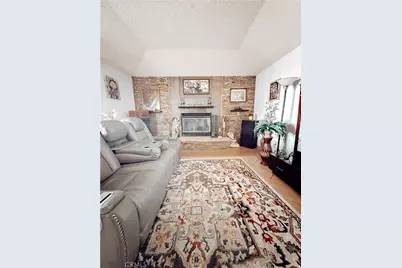 7851 Greenwood Avenue, California City, CA 93505 - Photo 13