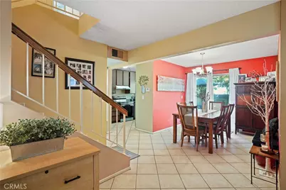 18526 Mayall Street #L, Northridge, CA 91324 - Photo 5