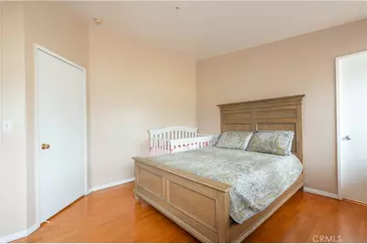 11377 Osborne Place #34, Sylmar, CA 91342 - Photo 13