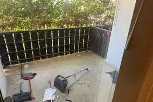 18645 Hatteras Street, Tarzana, CA 91356 - Photo 13