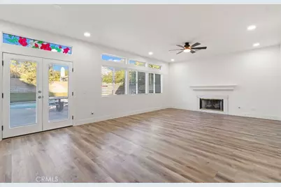 14439 Grandiflors, Canyon Country, CA 91387 - Photo 9