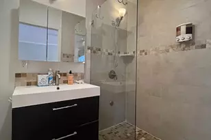 5744 Stansbury Ave, Sherman Oaks, CA 91401 - Photo 21