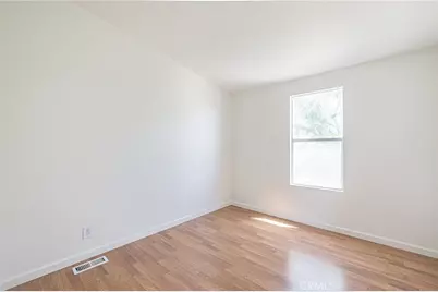 26321 Olanche, Mojave, CA 93501 - Photo 29