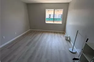 5460 White Oak Ave, Encino, CA 91316 - Photo 5