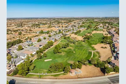 40744 Via Valor, Palmdale, CA 93551 - Photo 39