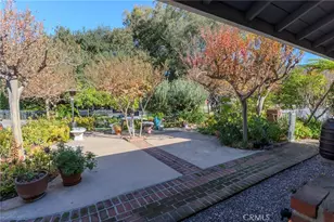 1724 Sombra Dr, Glendale, CA 91208 - Photo 25